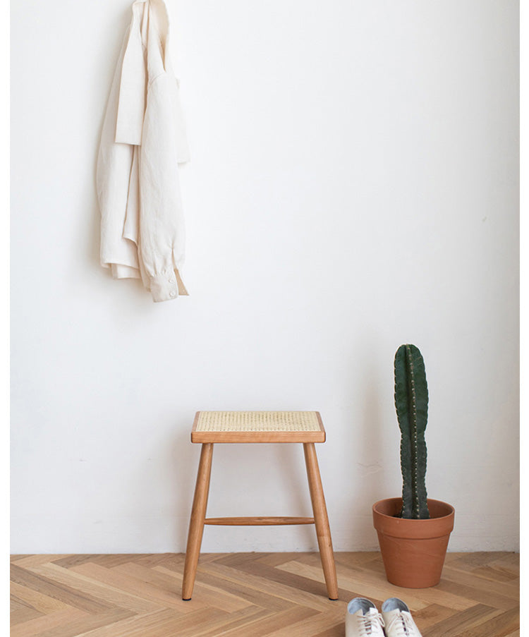 Cozy Rattan Stool